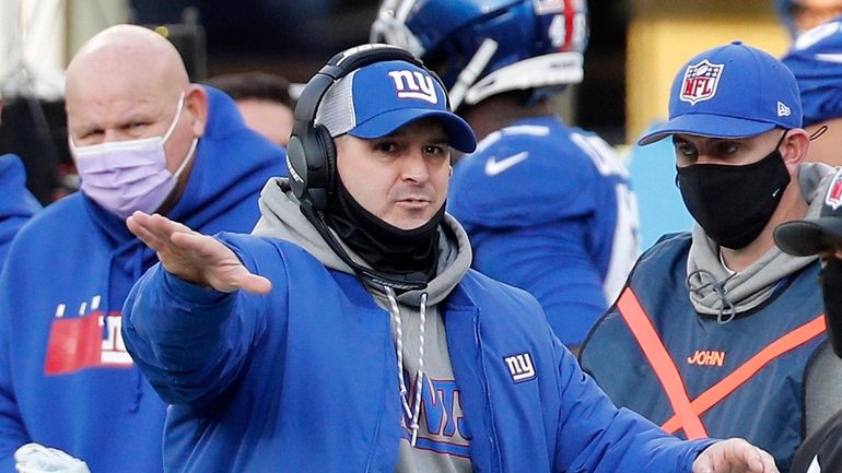 Head coach Joe Judge of the Giants reacts in the...