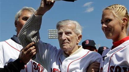 Red Sox honor Johnny Pesky in pregame ceremony, Red Sox