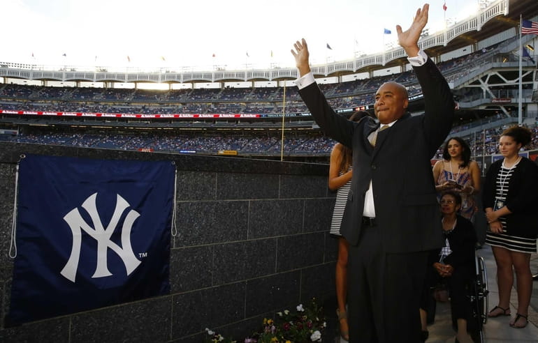 Bernie Williams' No. 51 retired in Yankee Stadium's Monument Park - ABC7  New York