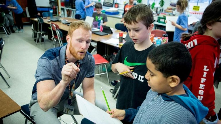 Tommy Sheehan, winner of 'Survivor' season 39, teaches fourth grade...