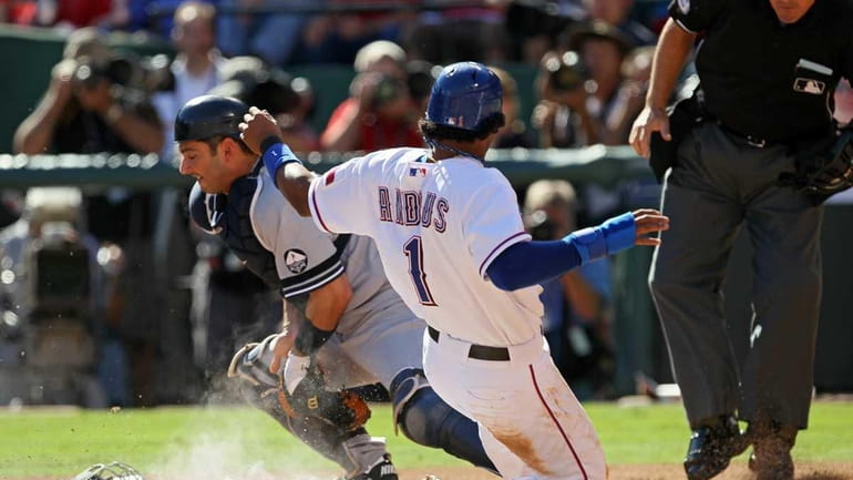 Texas Rangers Sign Elvis Andrus - Lookout Landing