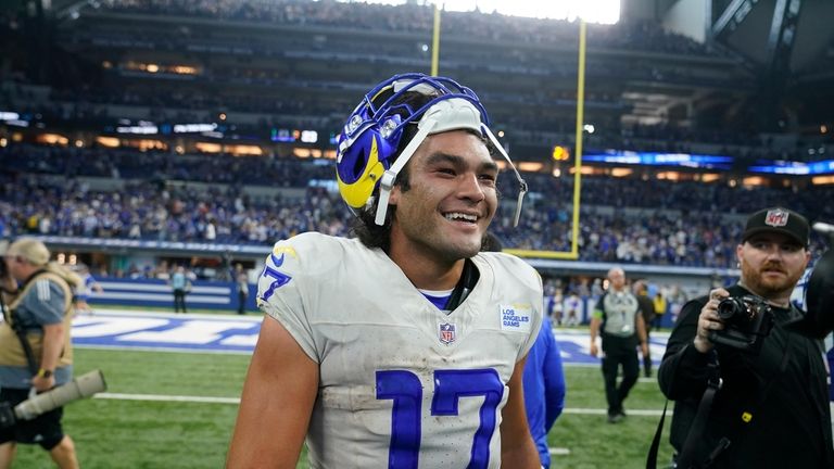 Stafford overcomes injury to throw winning TD pass to Nacua in OT to give  Rams 29-23 win over Colts – KGET 17