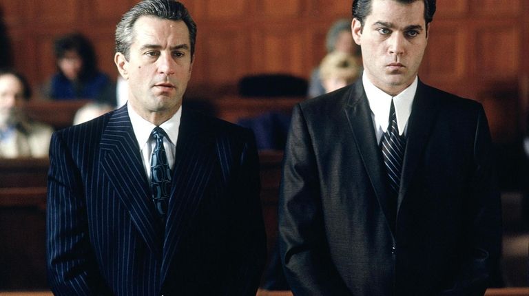 Robert De Niro, left, and Ray Liotta star in Maretin...