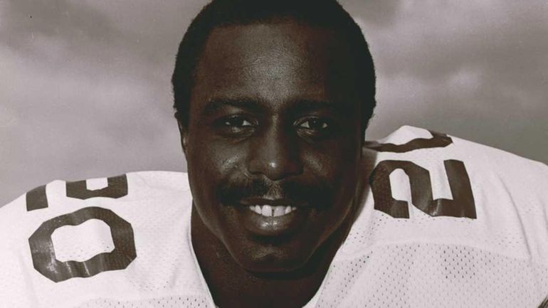 Ex-Dallas Cowboys player Ron Springs dies - Newsday