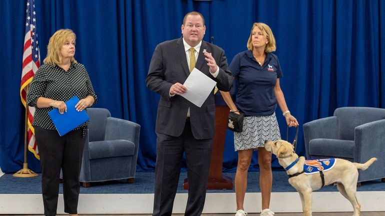 John Miller, of the Guide Dog Foundation, makes a pitch to the LI...