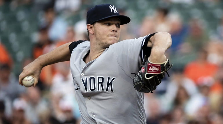 Yankees putting 16 pitchers on opening-day roster; Bird back