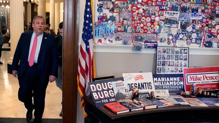 Republican presidential candidate and former New Jersey Gov. Chris Christie...