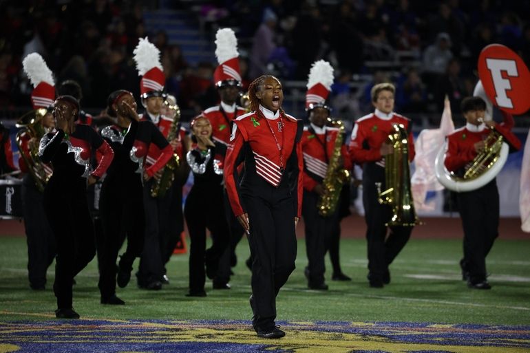 Newsday Marching Band Festival 2019: Freeport - Newsday