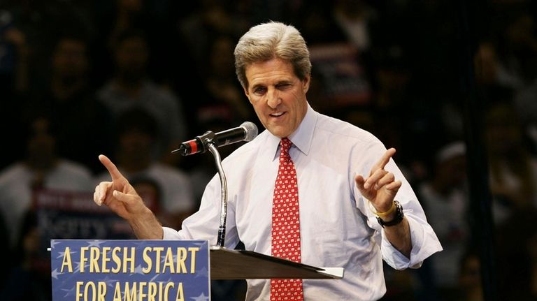 Democratic Presidential candidate Sen. John Kerry, D-Mass., speaks at a...