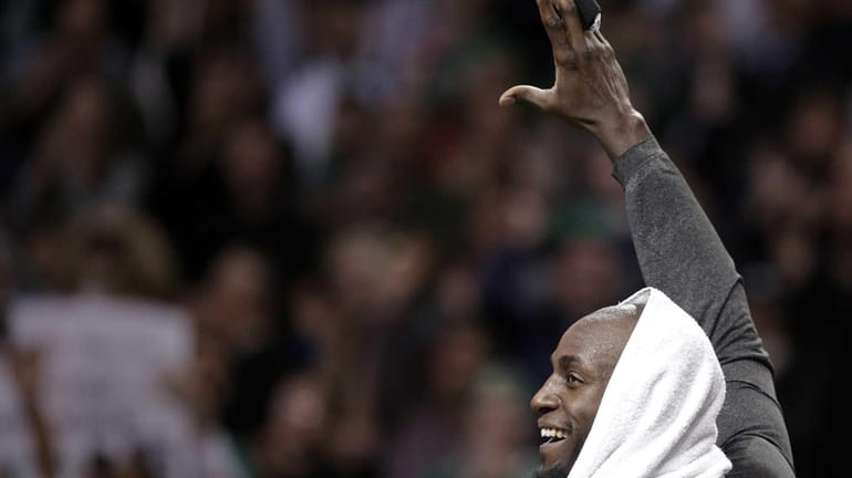 Paul Pierce, Kevin Garnett only concerned with Nets - The Boston Globe