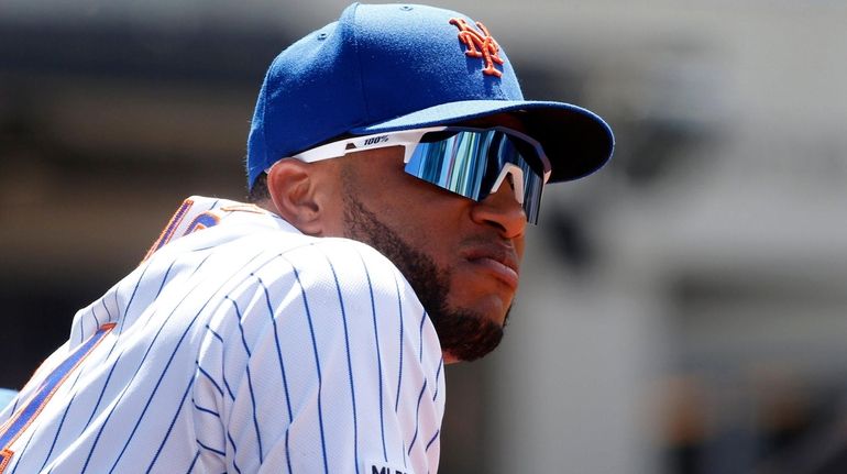 Mets second baseman Robinson Cano biking and running, can't wait to get  back on field - Newsday