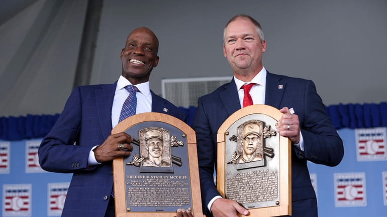 MLB HALL OF FAME: Scott Rolen began pro career by rolling through