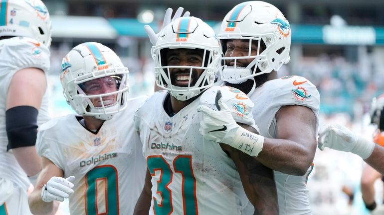 Ryan Tannehill leads Miami Dolphins past Chicago Bears - Newsday