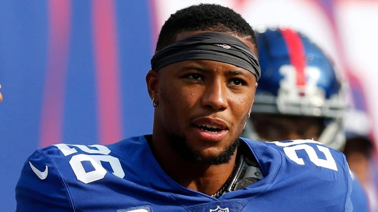 Saquon Barkley of the Giants prepares for a game against...