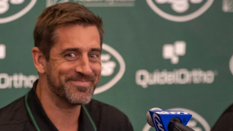 I'm not a savior': Aaron Rodgers makes first appearance as Jets quarterback, Aaron Rodgers
