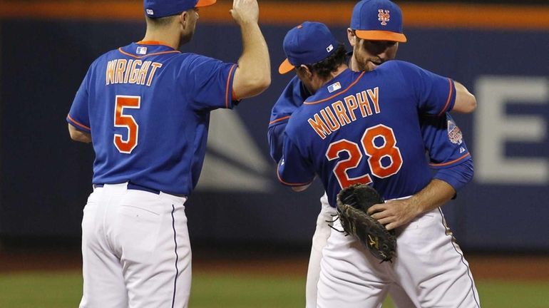 Mets' Ike Davis Gets Plenty of Advice but Not Many Hits - The New