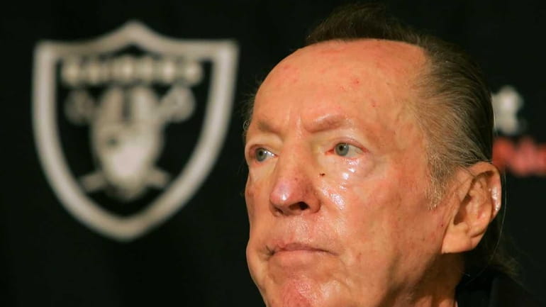 In this Aug. 1, 2006 file photo, Oakland Raiders owner...