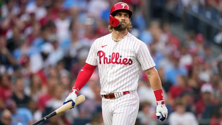 Thought it was a dream': Local boy catches Bryce Harper home run at his  first Phillies game