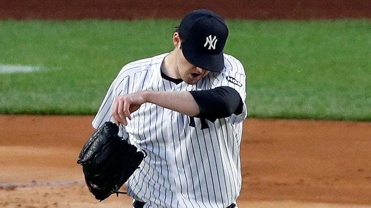 Yankees' Jordan Montgomery clearly didn't agree with Aaron Boone's