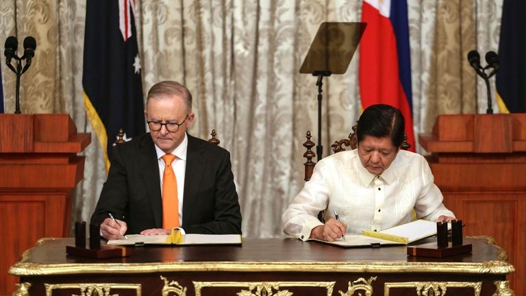 Australia's Prime Minister Anthony Albanese, left, and Philippine President Ferdinand...