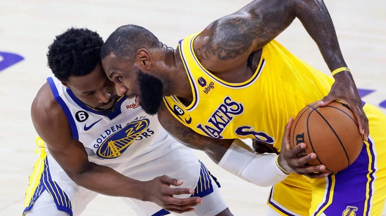Grizzlies hold off Lakers, force Game 6 in Los Angeles - The Boston Globe