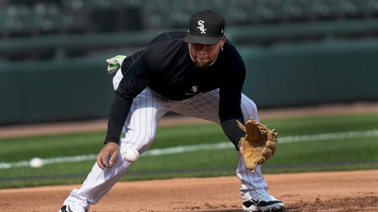 White Sox trade infielder Jake Burger to Marlins - Chicago Sun-Times