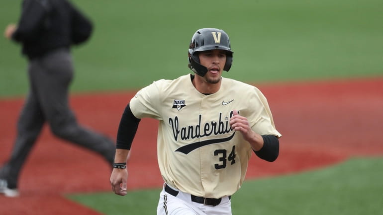 Yankees top pick Spencer Jones is 'legitimate 5-tool guy with big power