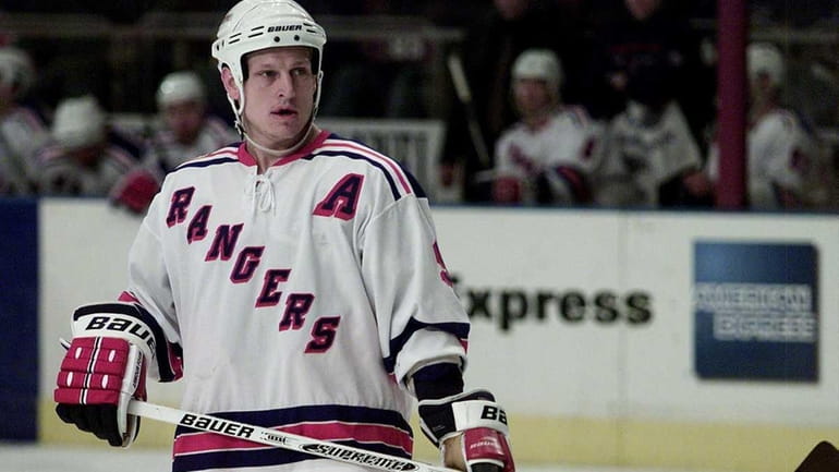 Brian Leetch Retires From Hockey - The New York Times