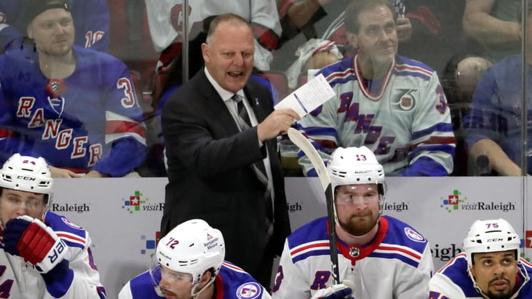 Kaapo Kakko should be back with Rangers for playoffs, Gerard Gallant says -  Newsday