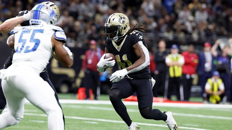 New Orleans Saints running back Alvin Kamara rushes for a...