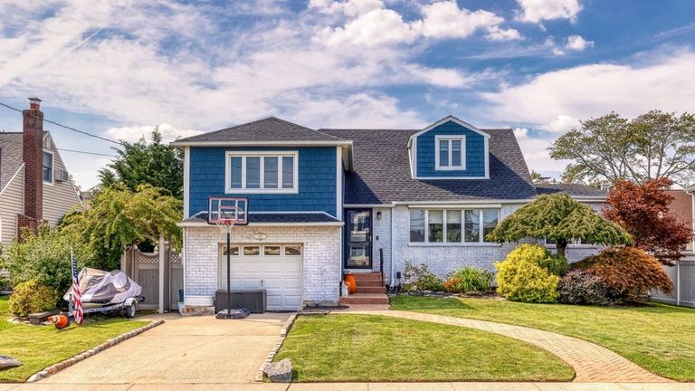 This $729,000 Island Park home was built in 1955.