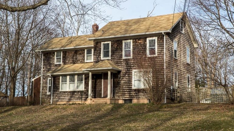 The home in Southold where the remains of Louise Pietrewicz...