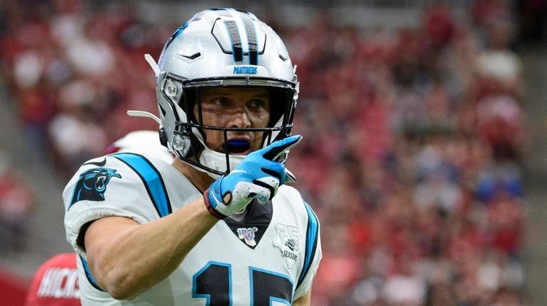 Chris Hogan reacts after a play in the first half of...