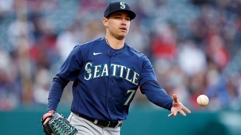 Cleveland Guardians lose to Seattle Mariners, Cal Quantrill struggles