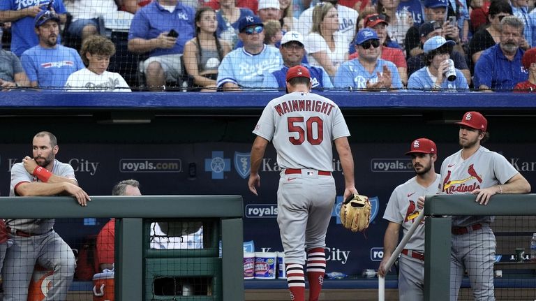 Cardinals: It's official, Adam Wainwright made a mistake coming