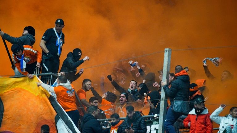 Rennes' fans cheer for their team during the French League...