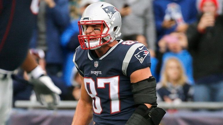 Patriots hold on to beat Chargers 21-13 - NBC Sports