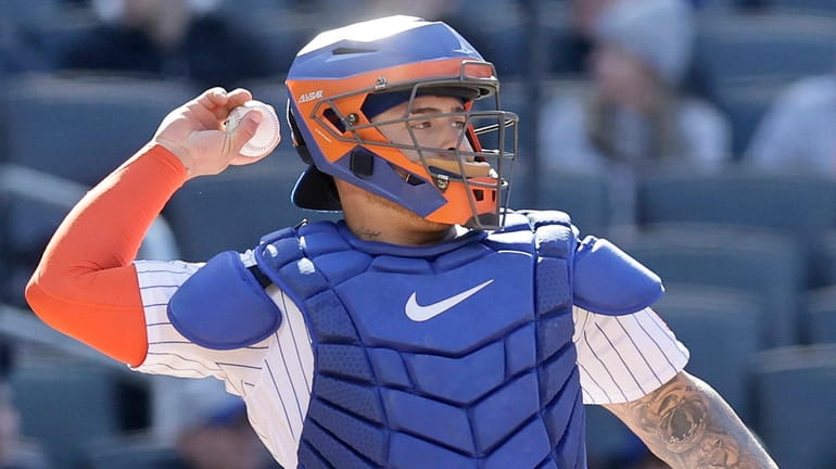 Mets' Francisco Alvarez warned to tone down home run celebrations