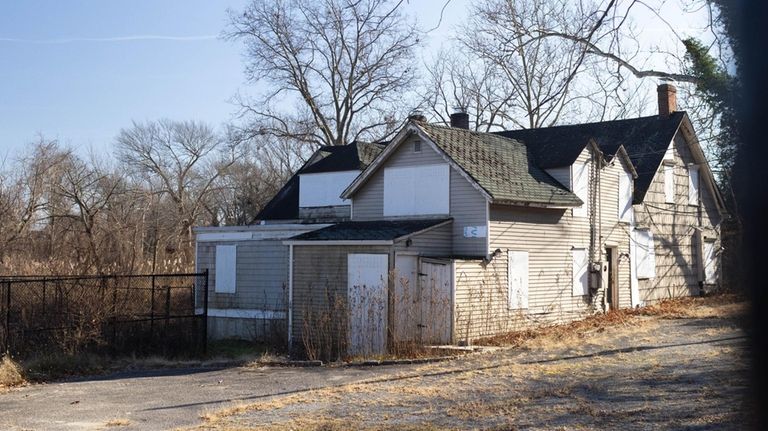 Mill Pond House on West Main Street and West Shore...