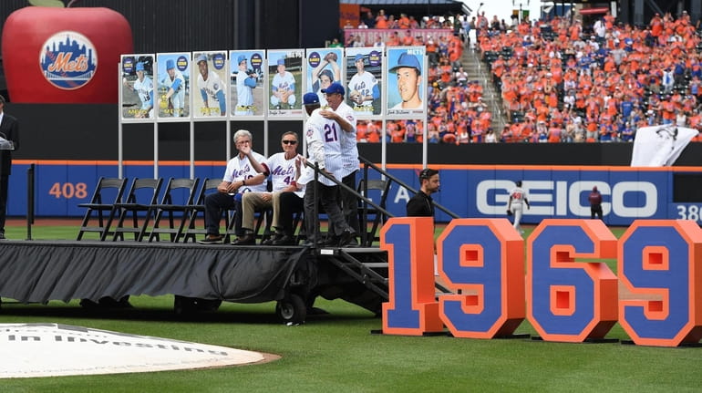 Team and city celebrate 50th anniversary of 1969 Amazin' Mets – New York  Daily News