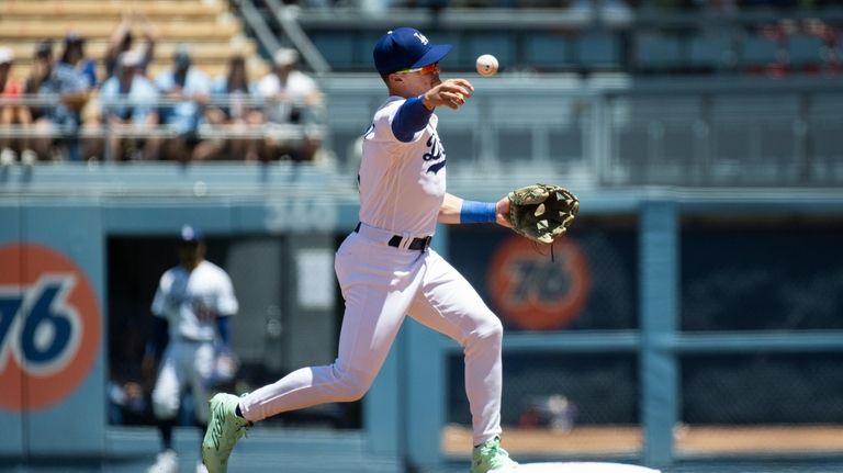 MLB on X: Every Dodger wears a Kobe jersey pregame in LA