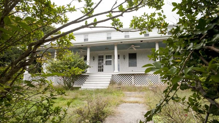 The home at 51 Pond Lane in Southampton Village, believed...