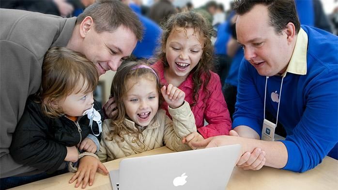 Walt Whitman - Apple Store - Apple