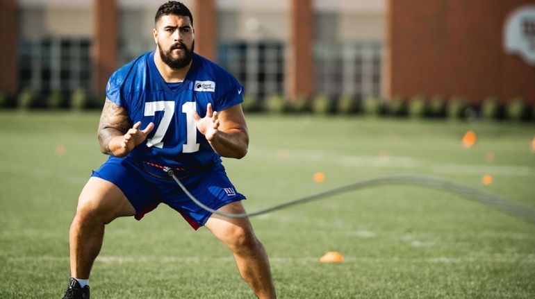 Giants lineman Will Hernandez participates in training camp on Sunday,...