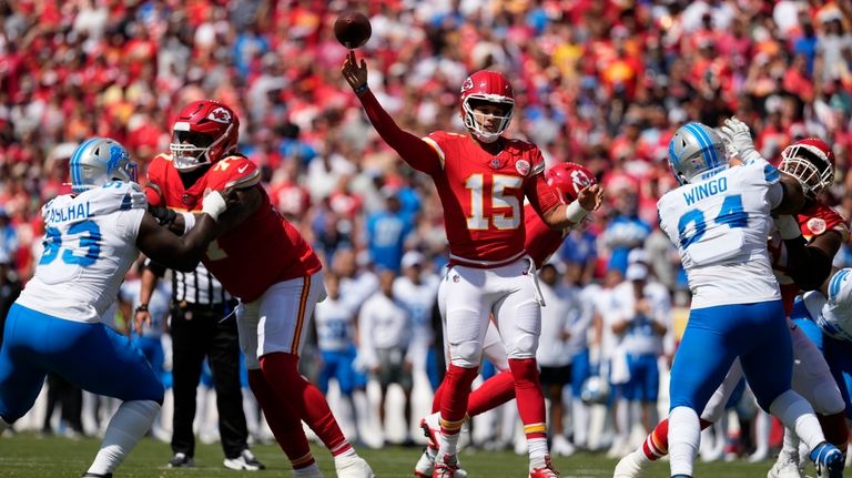 Kansas City Chiefs quarterback Patrick Mahomes (15) throws a pass...