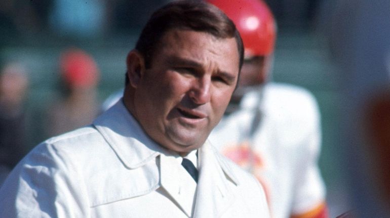 Kansas City Chiefs head coach Hank Stram gives instructions to...