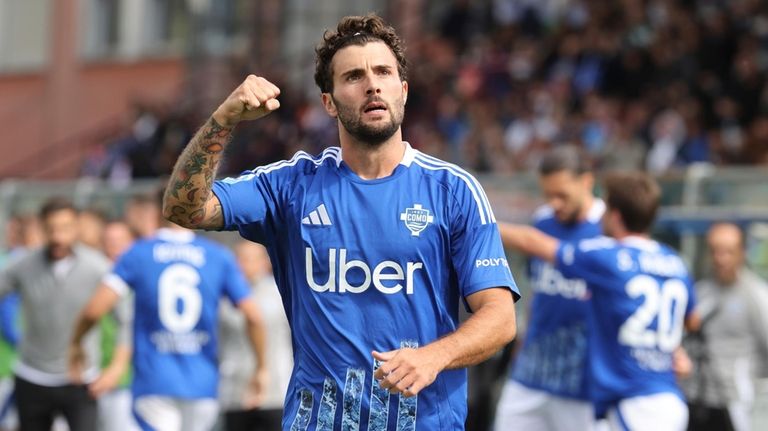 Como's Patrick Cutrone reacts during the Italian Serie A soccer...