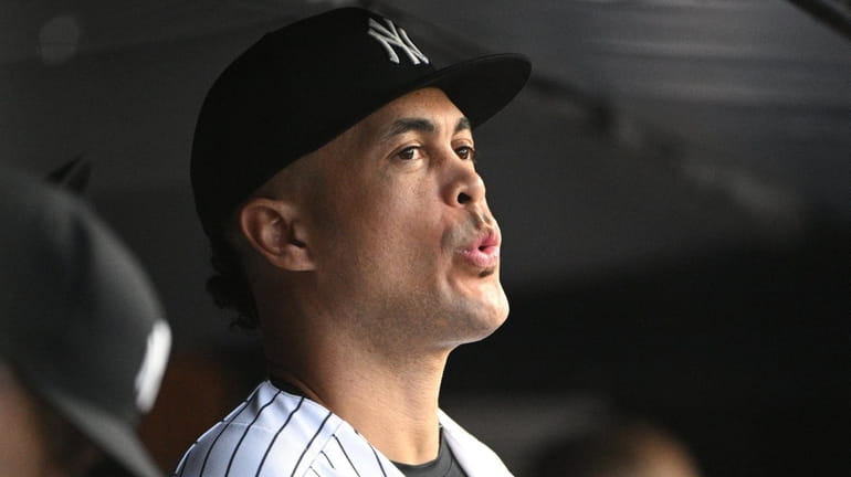 As Yankees begin spring training, Giancarlo Stanton and Anthony