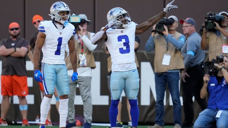 Dallas Cowboys wide receiver Brandin Cooks (3) and Jalen Tolbert...