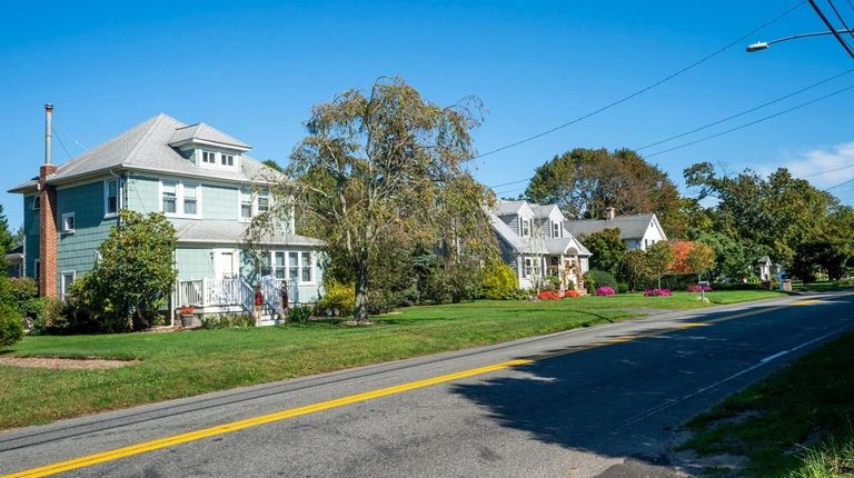 Homes along Peconic Bay Boulevard.